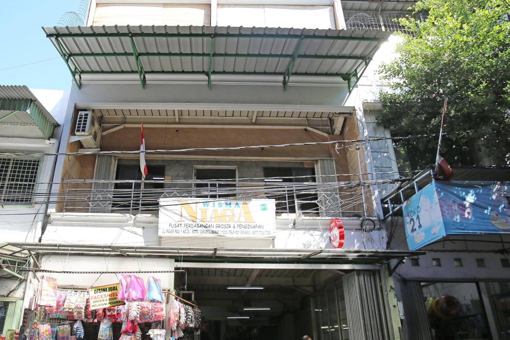 Oyo 3865 Wisma Niaga Jakarta Exterior photo